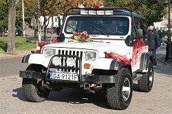 Jeep Wrangler do ślubu